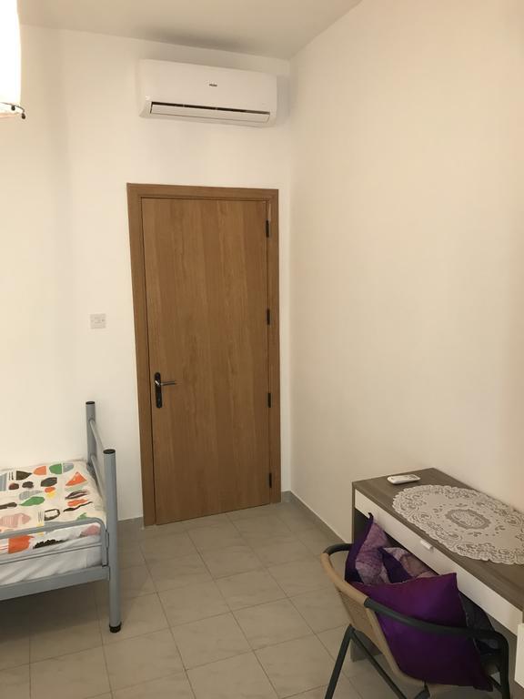 Swieqi Semi Detached Maisonette San Giuliano Esterno foto