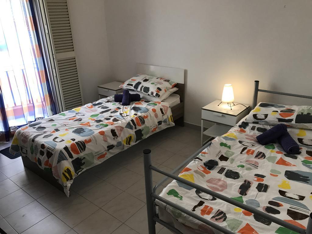 Swieqi Semi Detached Maisonette San Giuliano Esterno foto
